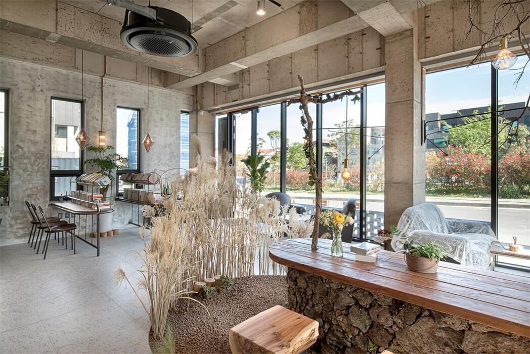 餐飲空間，咖啡館設計，韓國咖啡店設計，鄉村風，度假風咖啡廳設計，濟州島咖啡店設計