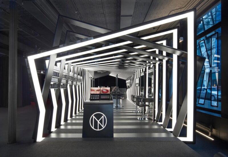 紮哈事務所設計，化妝品牌Il Makiage紐約快閃店設計