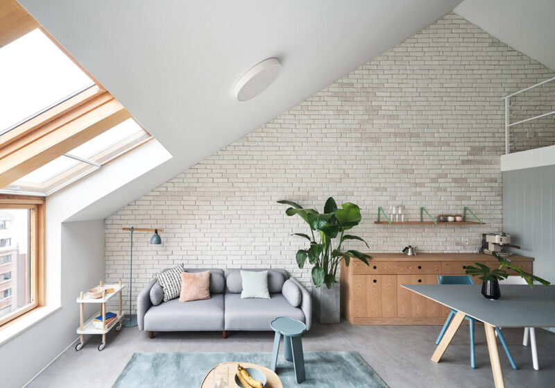 擁有三角形屋頂的小房子，北京loft閣樓親子宅設計