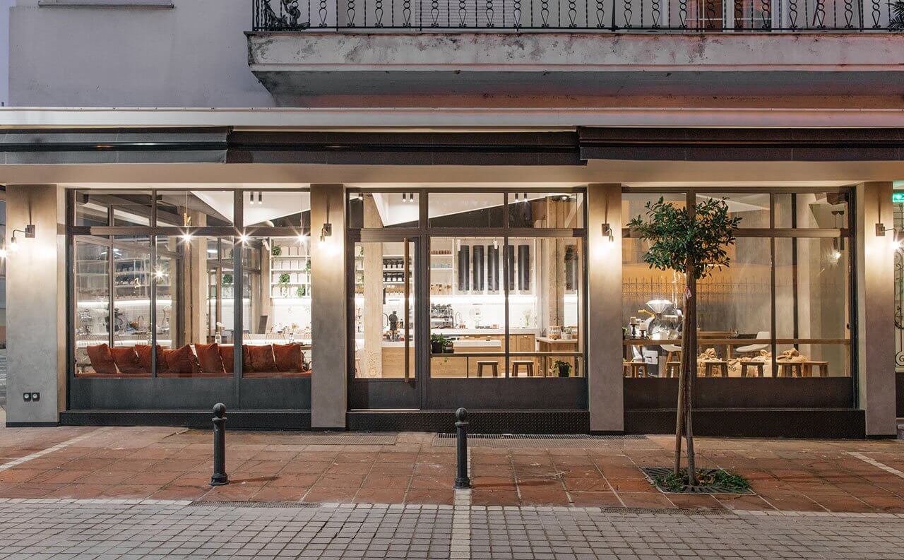 餐飲空間，咖啡廳設計，希臘咖啡廳設計，工業風咖啡館設計，國外咖啡廳設計，小店設計