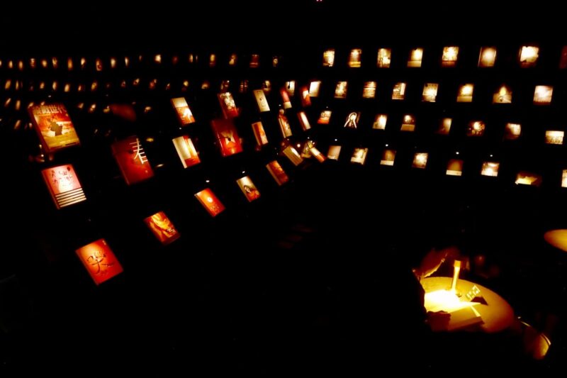 看不見的書店，高雄無關實驗書店設計