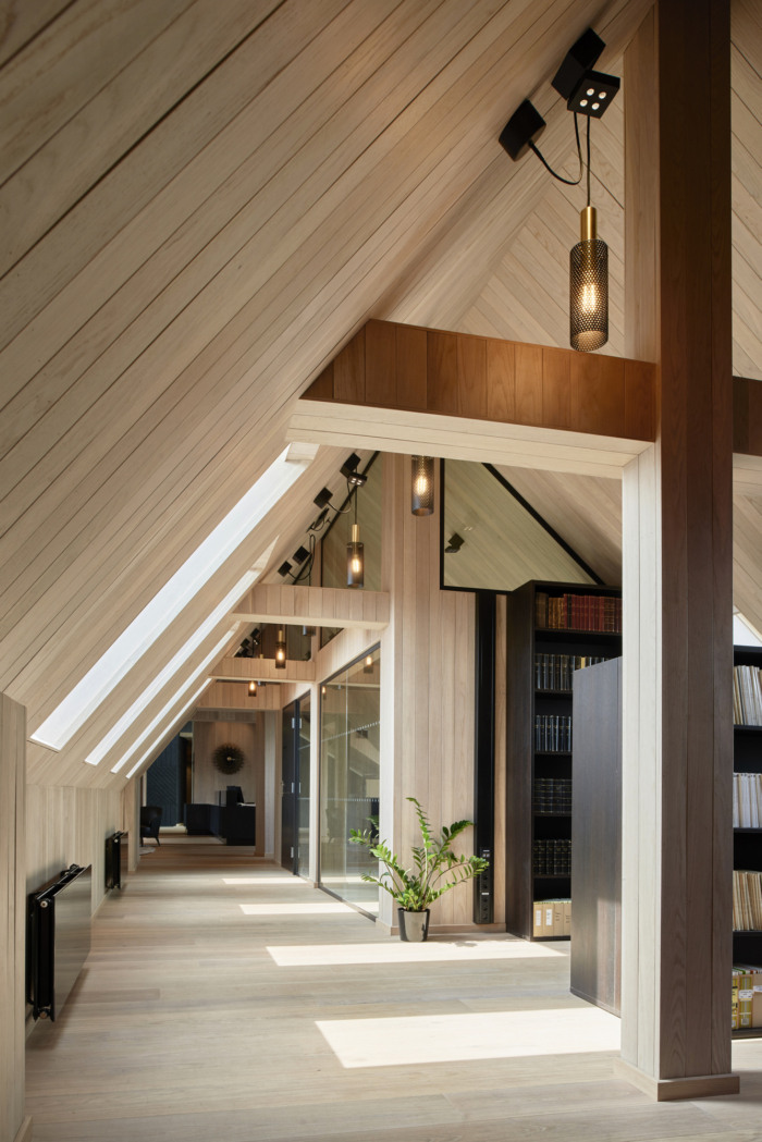 辦公空間,國外辦公室設計,律師辦公室設計,現代風格辦公空間設計,木質辦公空間