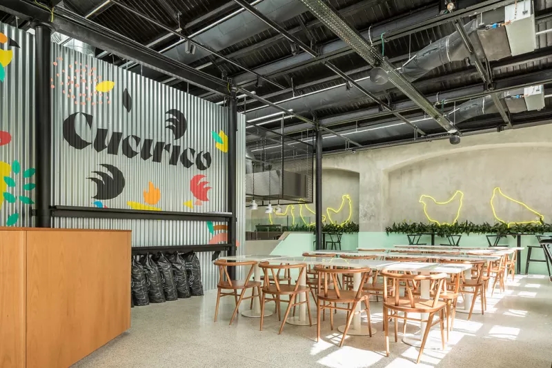 餐飲空間,餐廳設計,國外餐廳設計,工業風餐廳設計,優雅工業風餐廳設計,建築改造餐廳設計