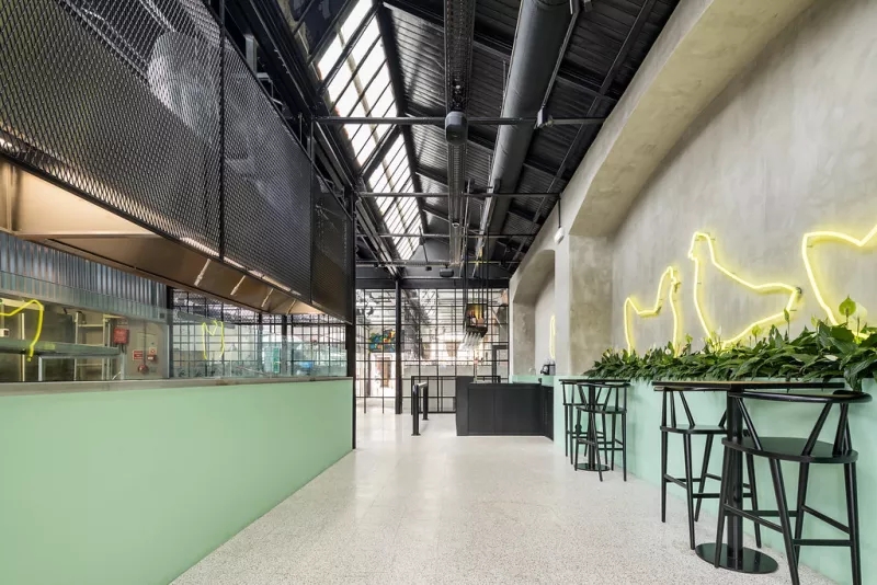 餐飲空間,餐廳設計,國外餐廳設計,工業風餐廳設計,優雅工業風餐廳設計,建築改造餐廳設計