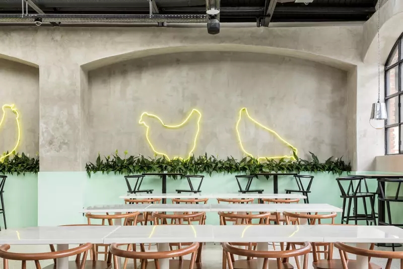 餐飲空間,餐廳設計,國外餐廳設計,工業風餐廳設計,優雅工業風餐廳設計,建築改造餐廳設計