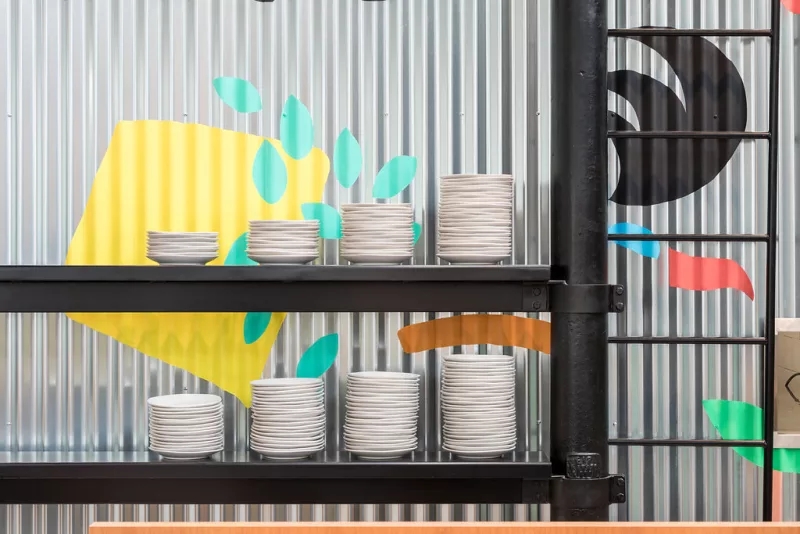 餐飲空間,餐廳設計,國外餐廳設計,工業風餐廳設計,優雅工業風餐廳設計,建築改造餐廳設計