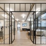 倫敦一家優雅精致的女裝時尚辦公室設計