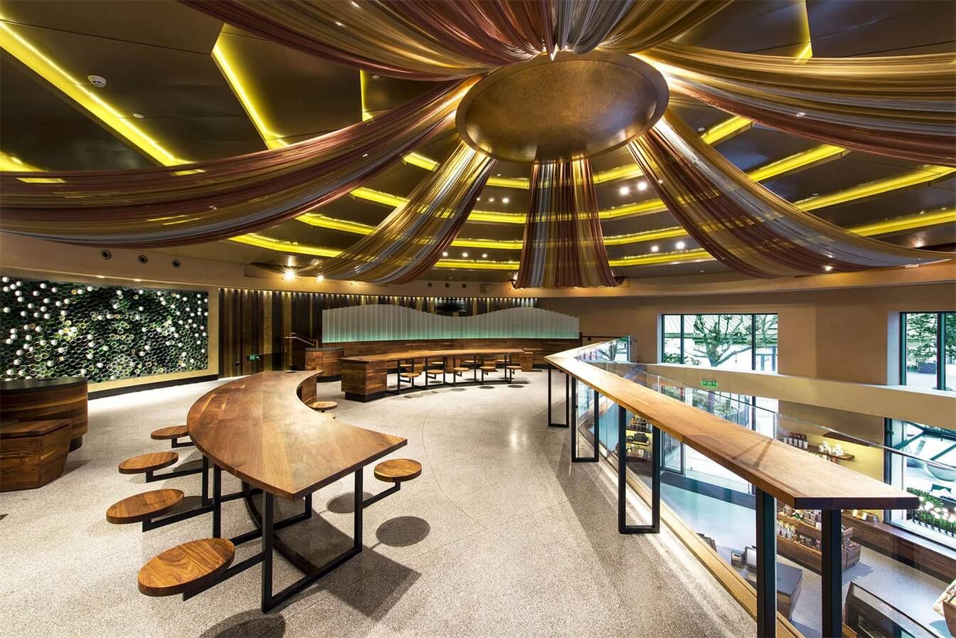 餐飲空間，星巴克設計，咖啡廳設計，星巴克上海迪士尼小鎮店