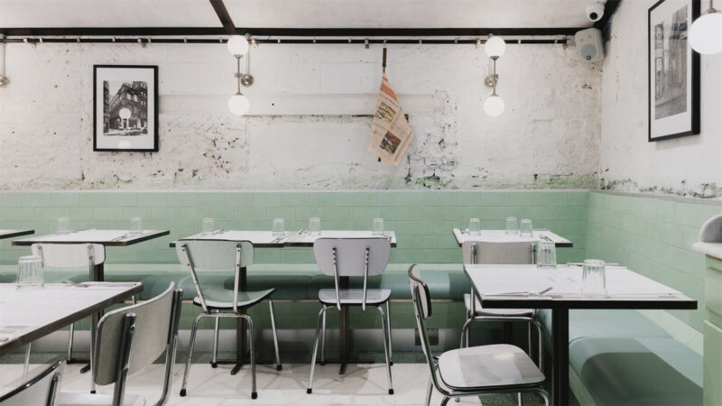 倫敦複古風Lina Stores熟食店設計