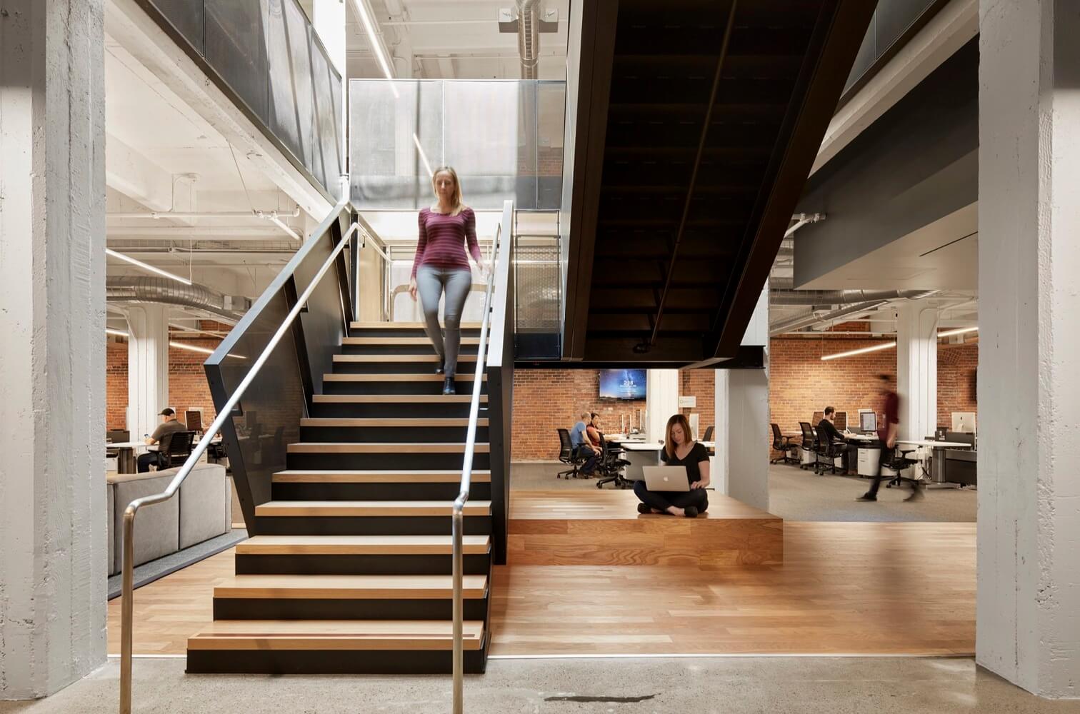 辦公空間,辦公室設計,建築改造辦公室設計,廠房改造,Under Armour辦公室設計