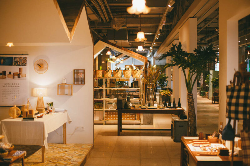 Goodby Design｜複合型複古購物商場–北京舊物倉