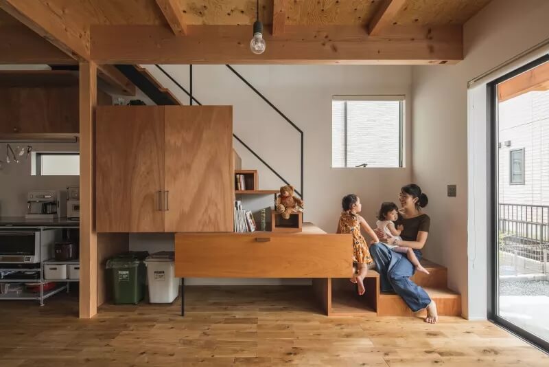 國外loft住宅設計,私人住宅空間,日本住宅設計,原木收納公寓設計,現代住宅設計,五口之家