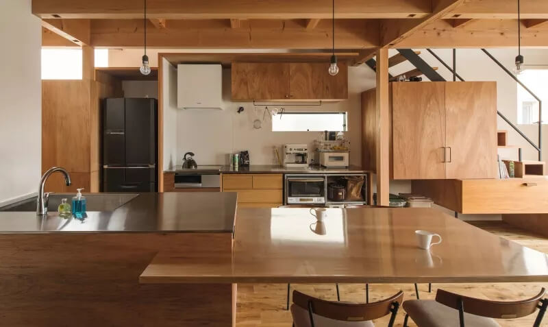 國外loft住宅設計,私人住宅空間,日本住宅設計,原木收納公寓設計,現代住宅設計,五口之家