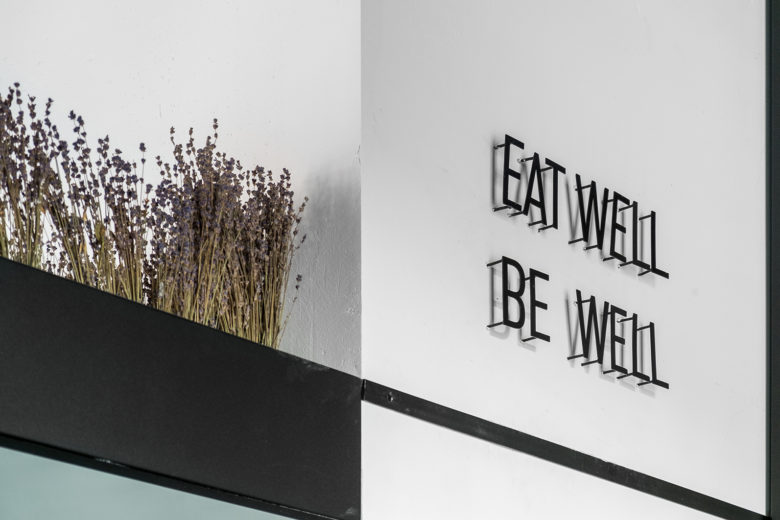 餐飲空間,咖啡廳設計,國外咖啡廳設計,Seeds'cafe,簡約明亮風,工業風格咖啡廳