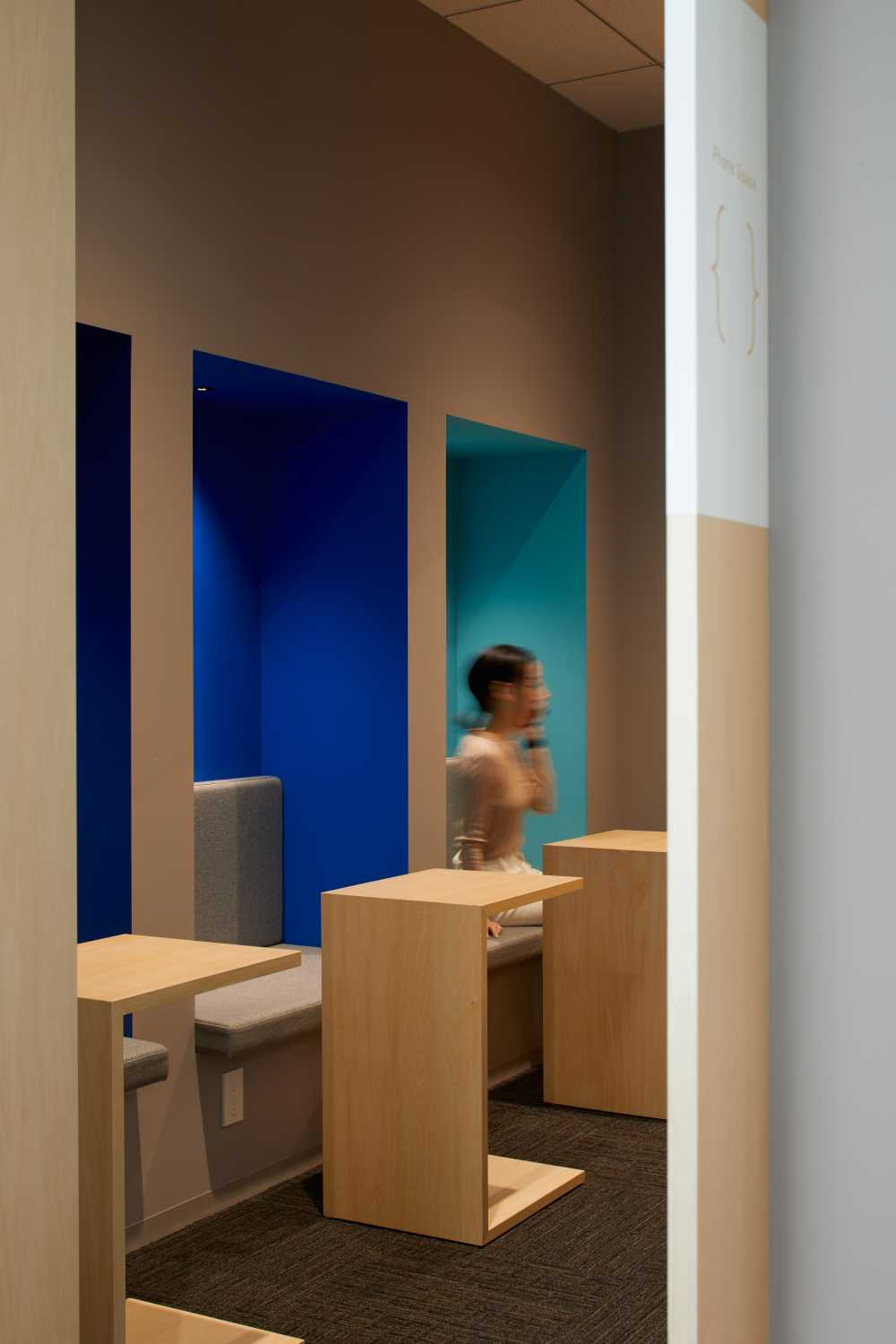 辦公空間,科技公司辦公室設計,現代風格辦公空間設計,東京,國外辦公室設計