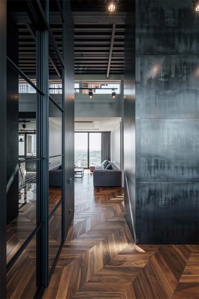 住宅空間設計,私人住宅空間,住宅改造設計,現代住宅設計,烏克蘭公寓設計,兒童房設計,家庭遊戲室