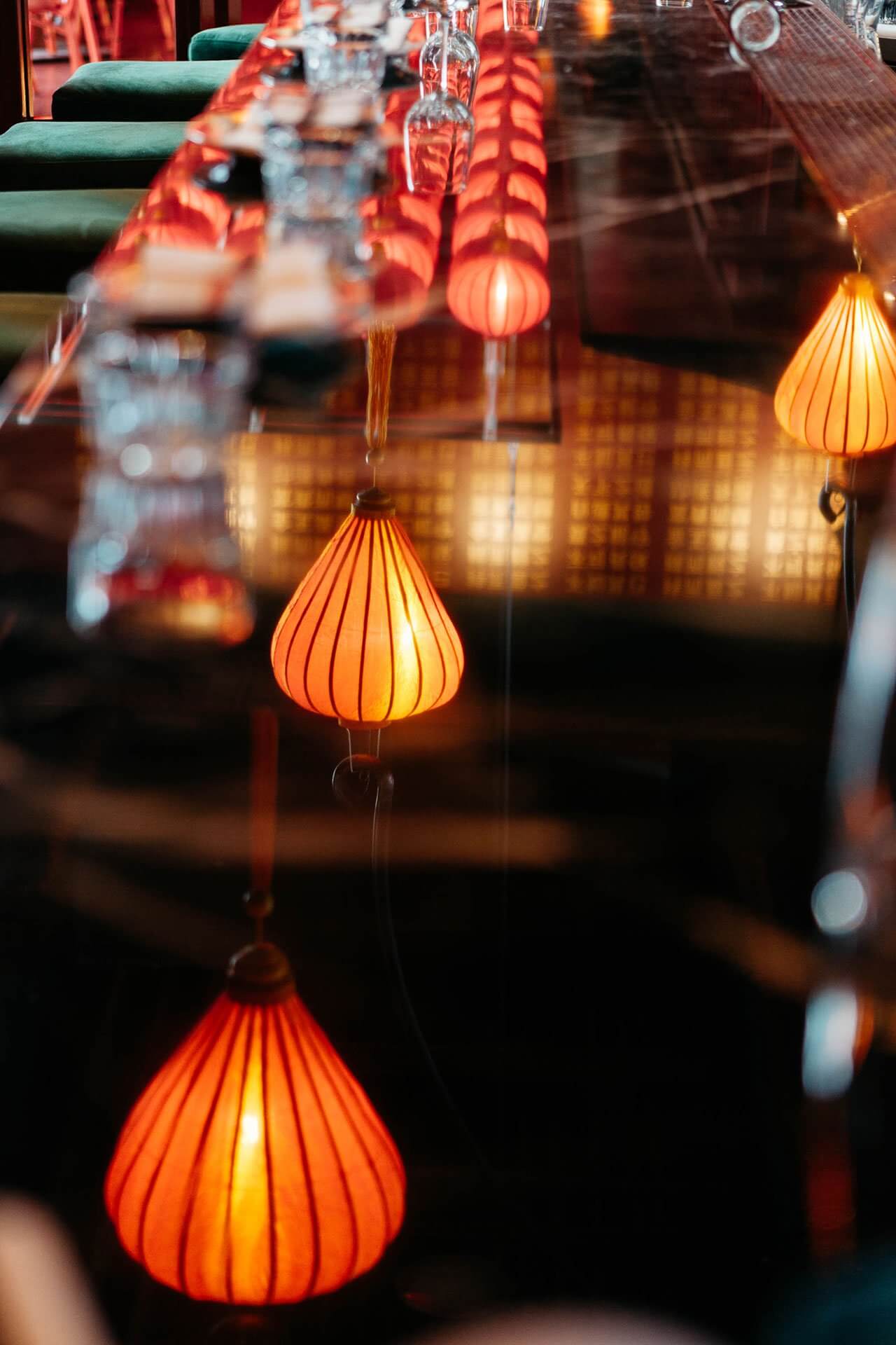 餐飲空間,懷舊港風,小酒館設計,王家衛電影《花樣年華》情調,Miss Wong