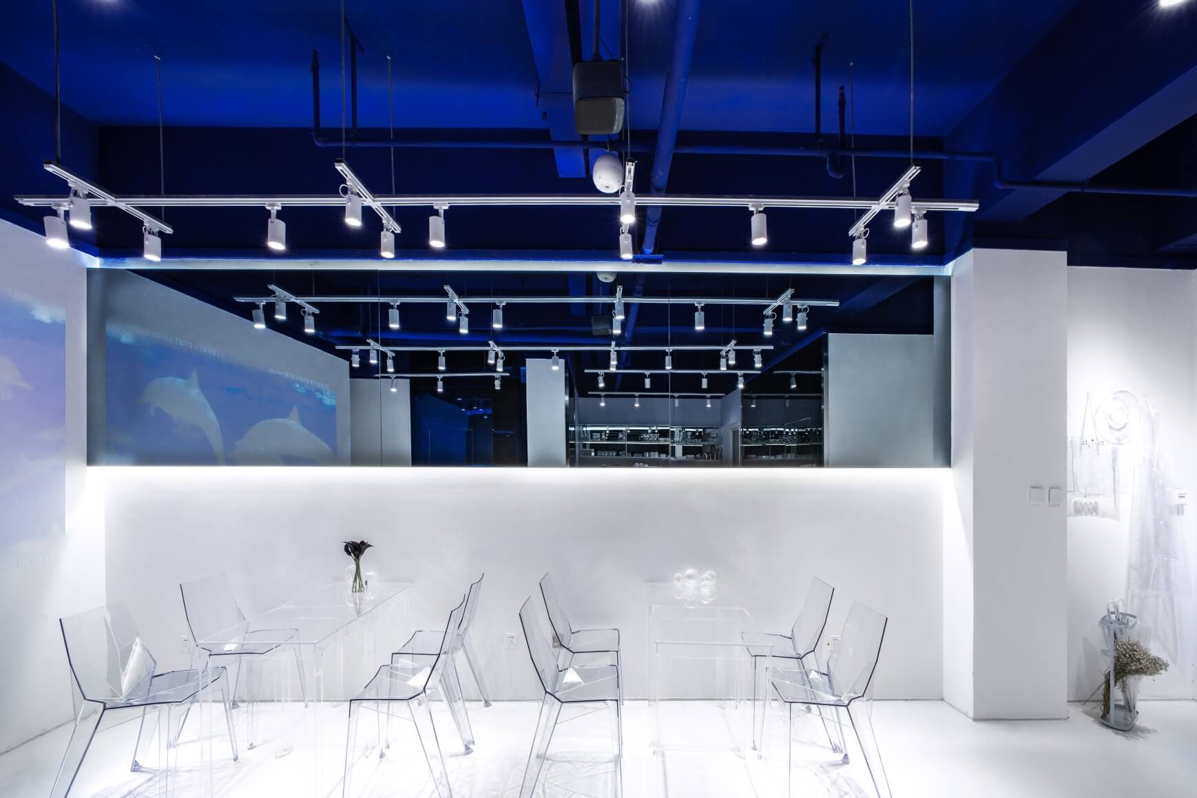 餐飲空間，國內咖啡廳設計，昆明深海咖啡館，室內改造設計，咖啡館設計