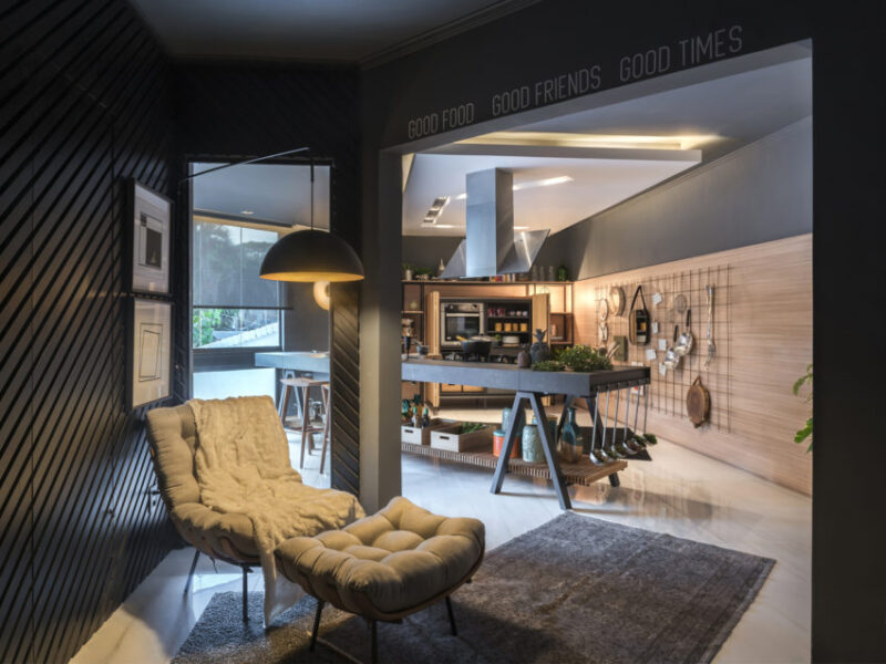 專為樂於陶醉烹飪樂趣的人而設計的自由廚房