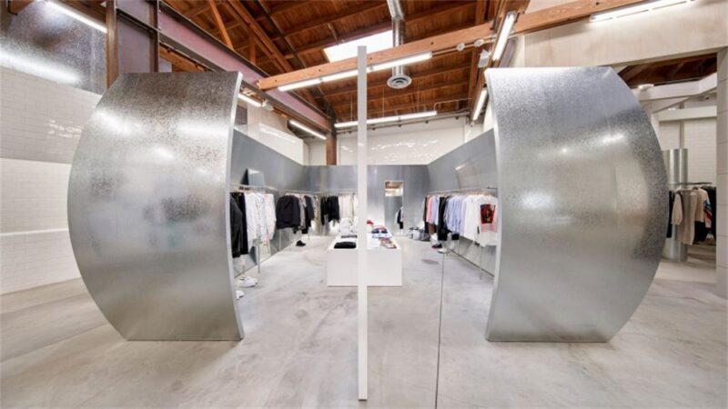 川久保玲的買手店“丹佛街”開到洛杉磯啦