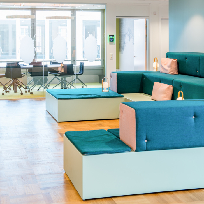 辦公空間設計,害蟲防治公司辦公室設計,國外辦公室設計,創意辦公室設計,現代風格辦公室設計