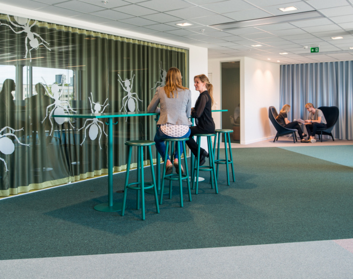 辦公空間設計,害蟲防治公司辦公室設計,國外辦公室設計,創意辦公室設計,現代風格辦公室設計