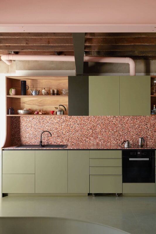 墨爾本這間150年曆史的老酒吧被爆改成溫馨的閣樓