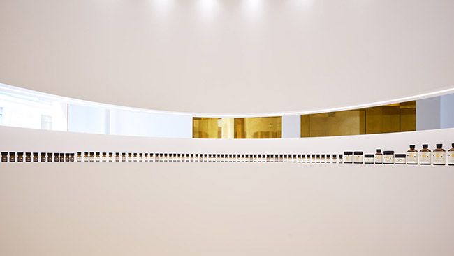 商業空間,化妝品品牌店設計,精品店設計,時尚空間