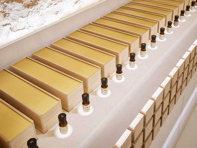 商業空間,化妝品品牌店設計,精品店設計,時尚空間