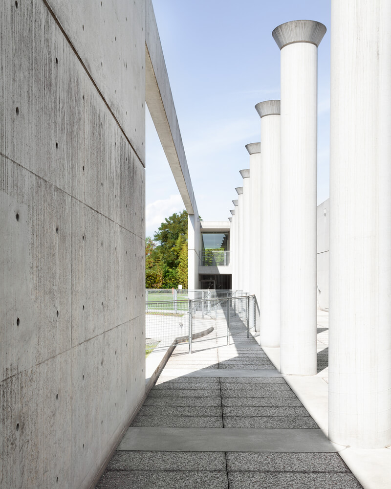 安藤忠雄，建築設計，混凝土建築，建築改造，清水混凝土