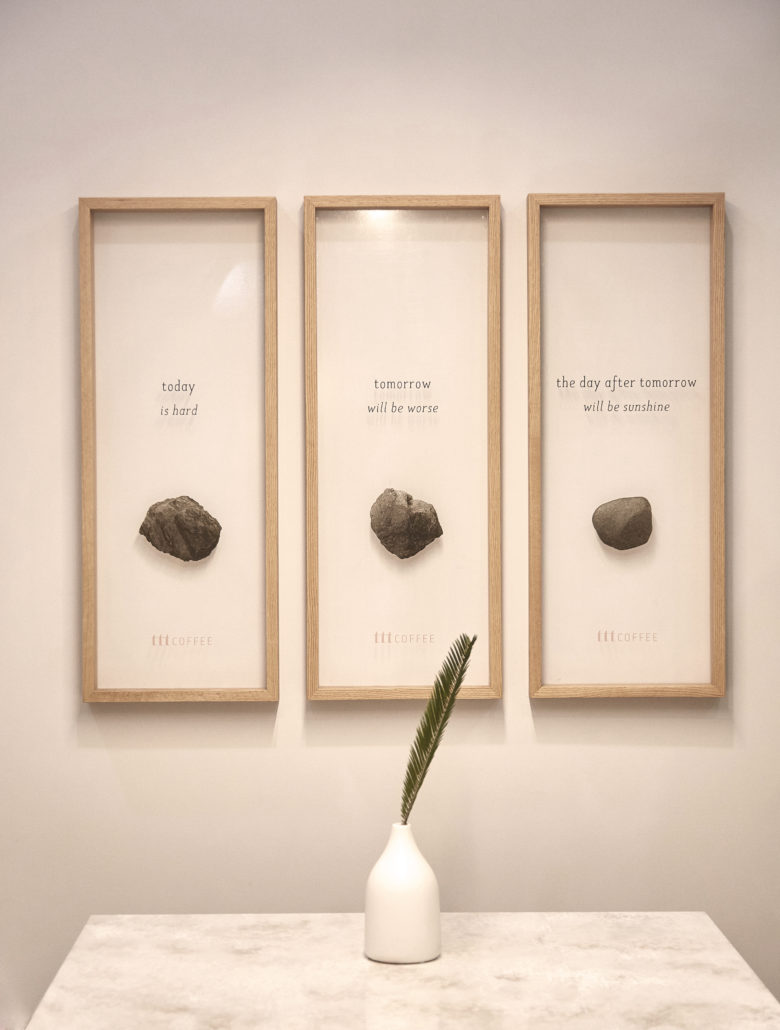 咖啡廳,咖啡廳設計,明亮簡潔風格咖啡廳設計,韓國ttt咖啡廳,水磨石