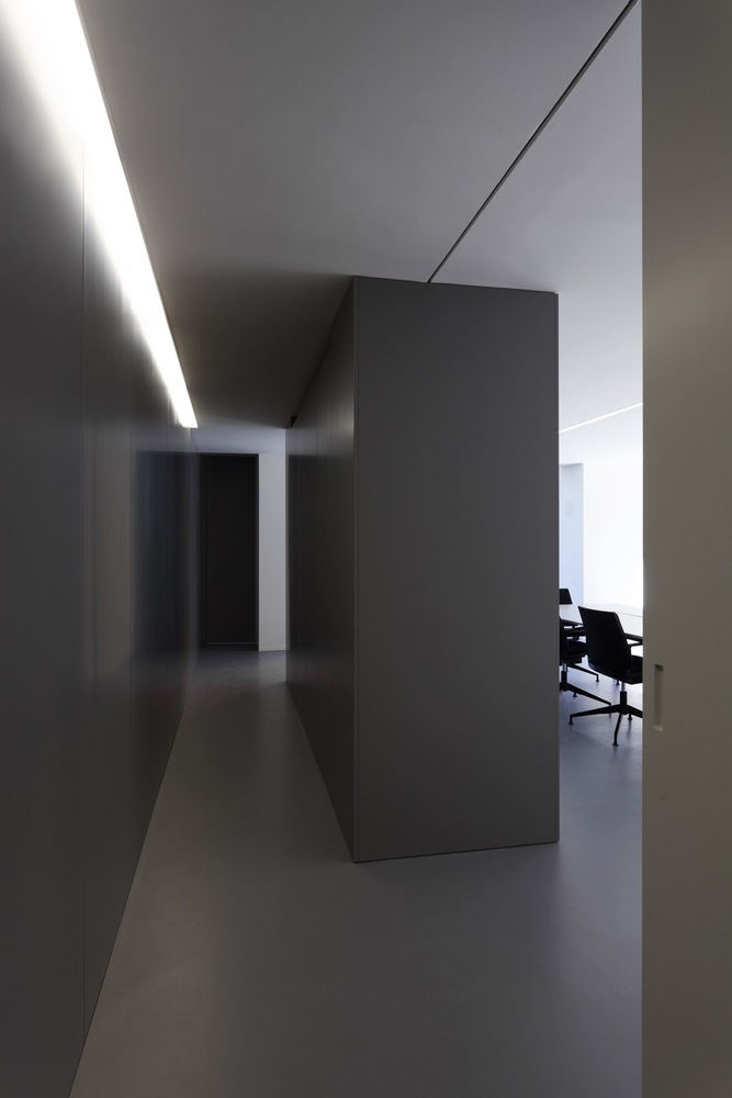辦公室設計,OAV辦公室,極簡主義,黑白灰色調辦公室,現代風格辦公室