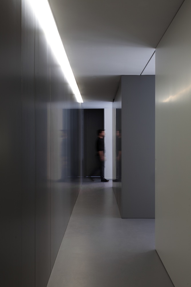 辦公室設計,OAV辦公室,極簡主義,黑白灰色調辦公室,現代風格辦公室