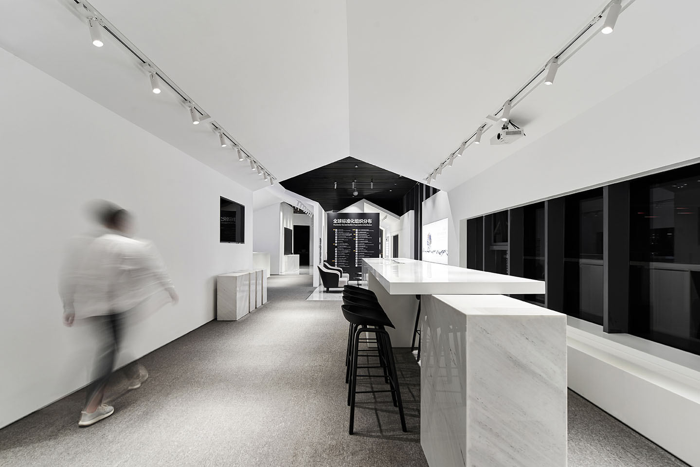 辦公室設計,展廳設計,EMTEK,zones團隊,深圳展廳設計,公共展廳