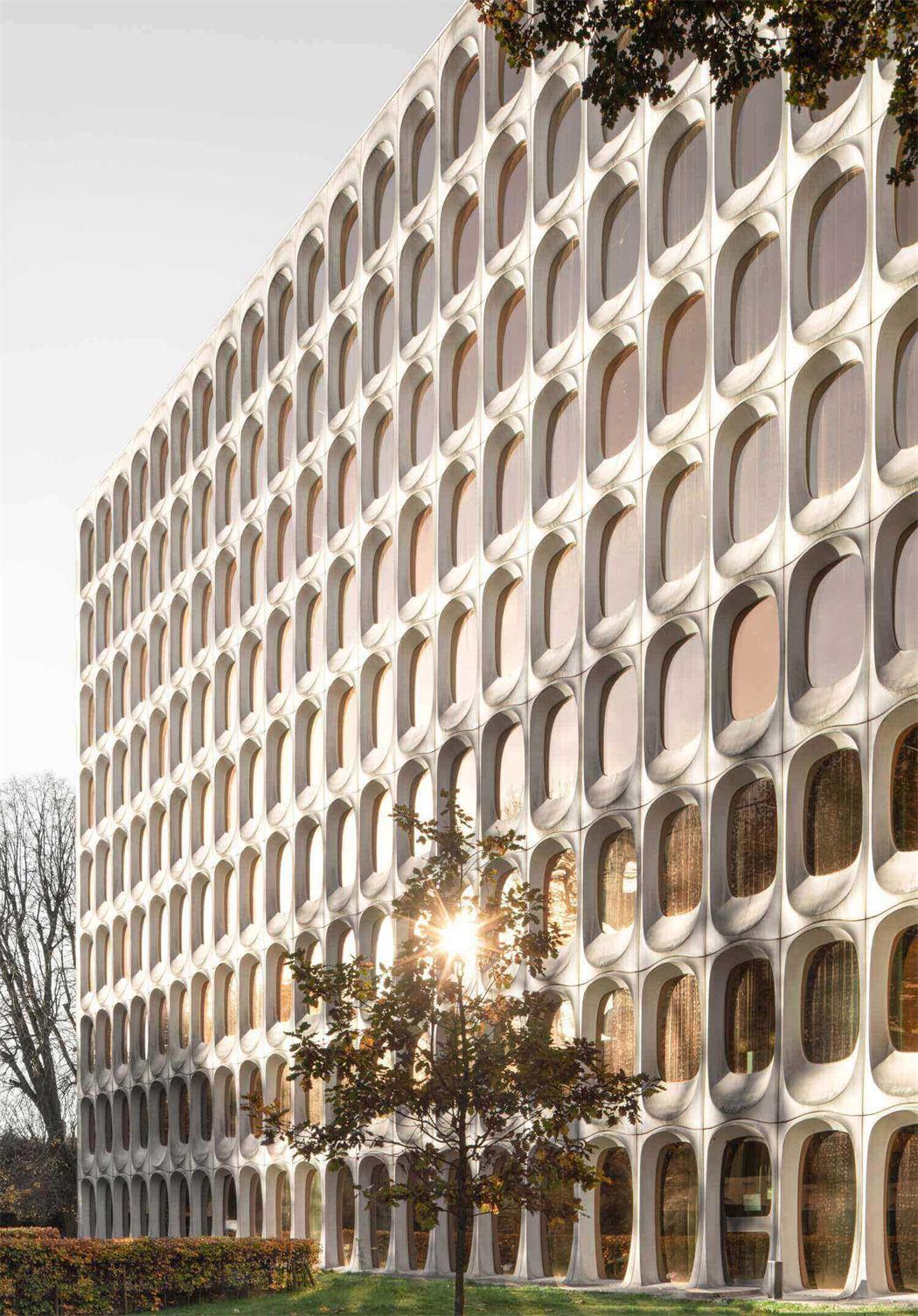 比利時辦公空間,國外辦公空間,辦公空間設計,打破傳統,Going East,創意空間