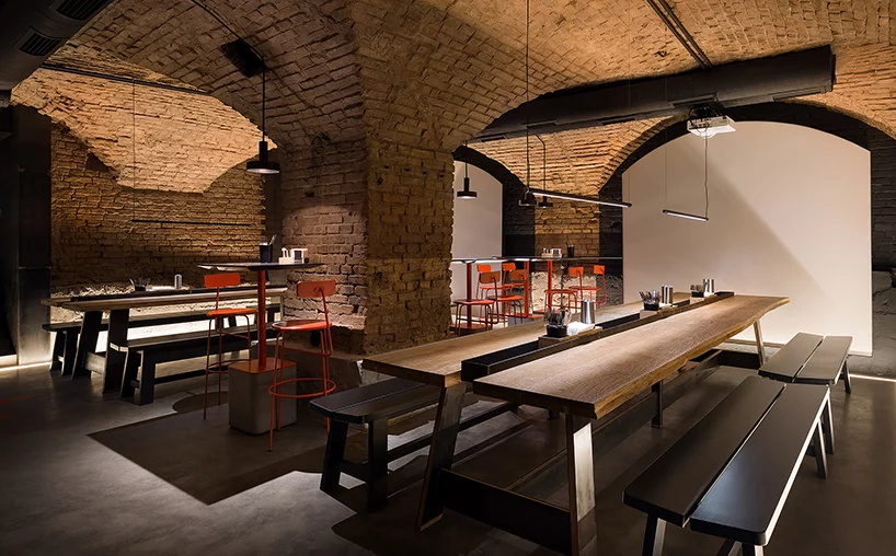 啤酒店室內設計,餐飲空間,Ater建築事務所,國外室內設計,國外餐飲空間,餐飲空間設計,工業風格,朋克
