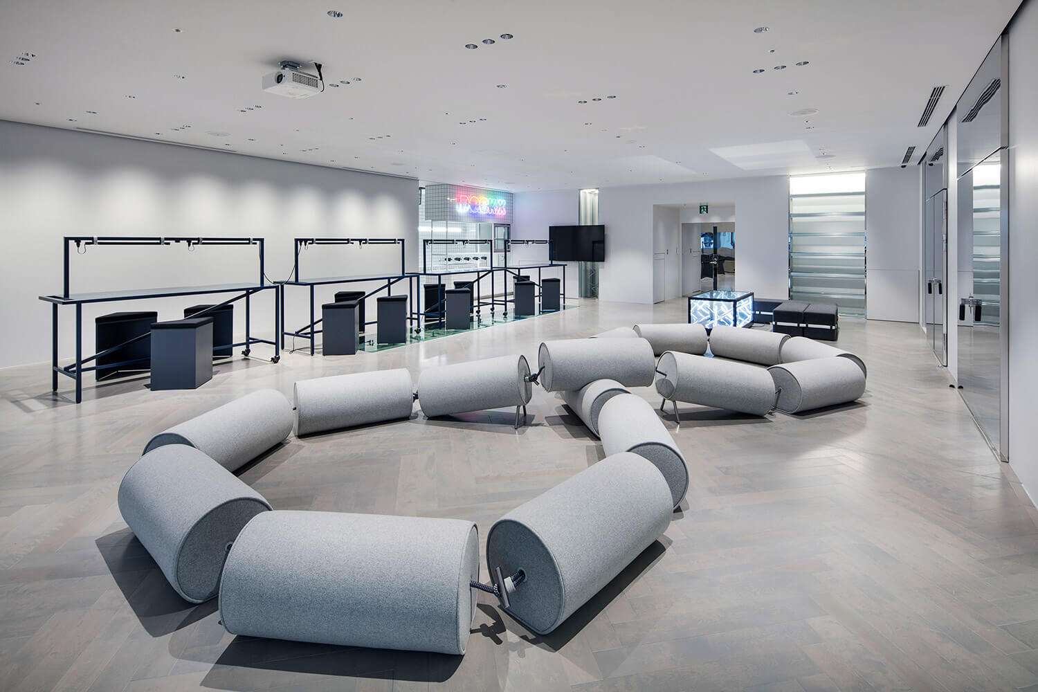 商業空間,舞蹈工作室,培訓室,國外設計,東京