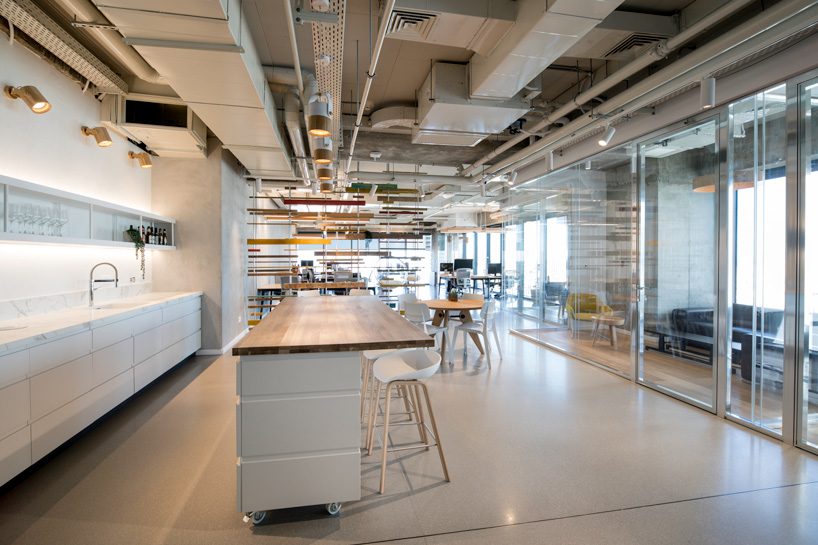 辦公空間,科技公司辦公室,辦公室設計,極簡風格,特維拉夫