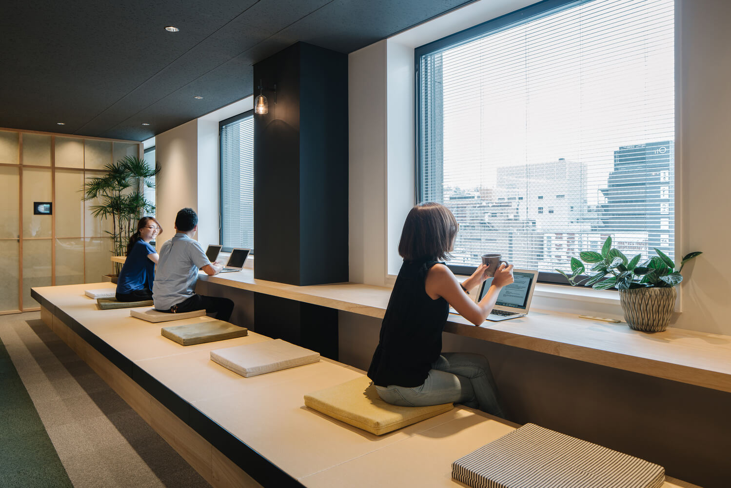室內設計，辦公空間，東京Airbnb辦公室，辦公室設計，“belong anywhere”理念，功能性工作空間