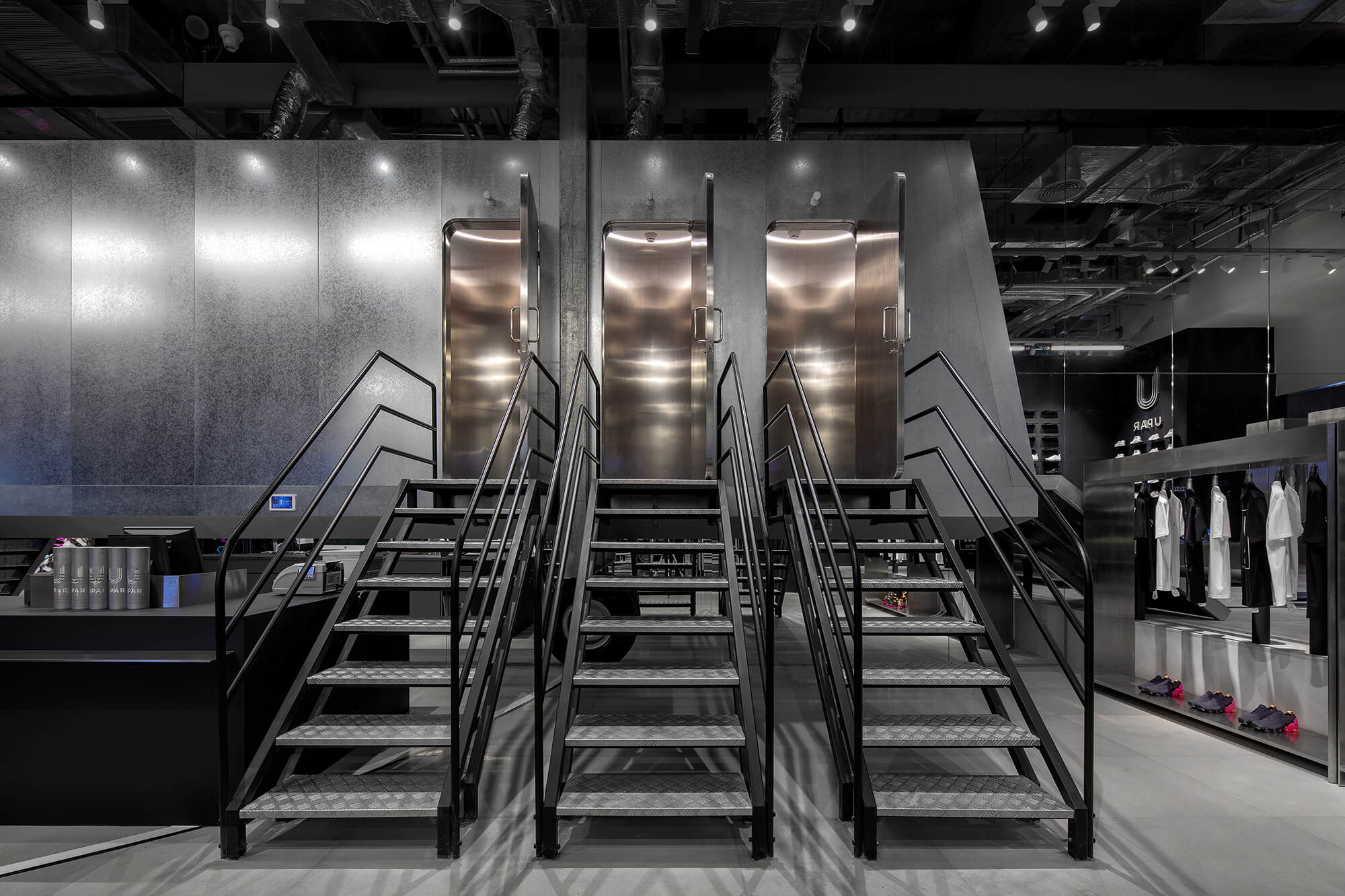 商業空間，燈光設計，UPAR旗艦店燈光設計，深圳萬象天地，大觀國際