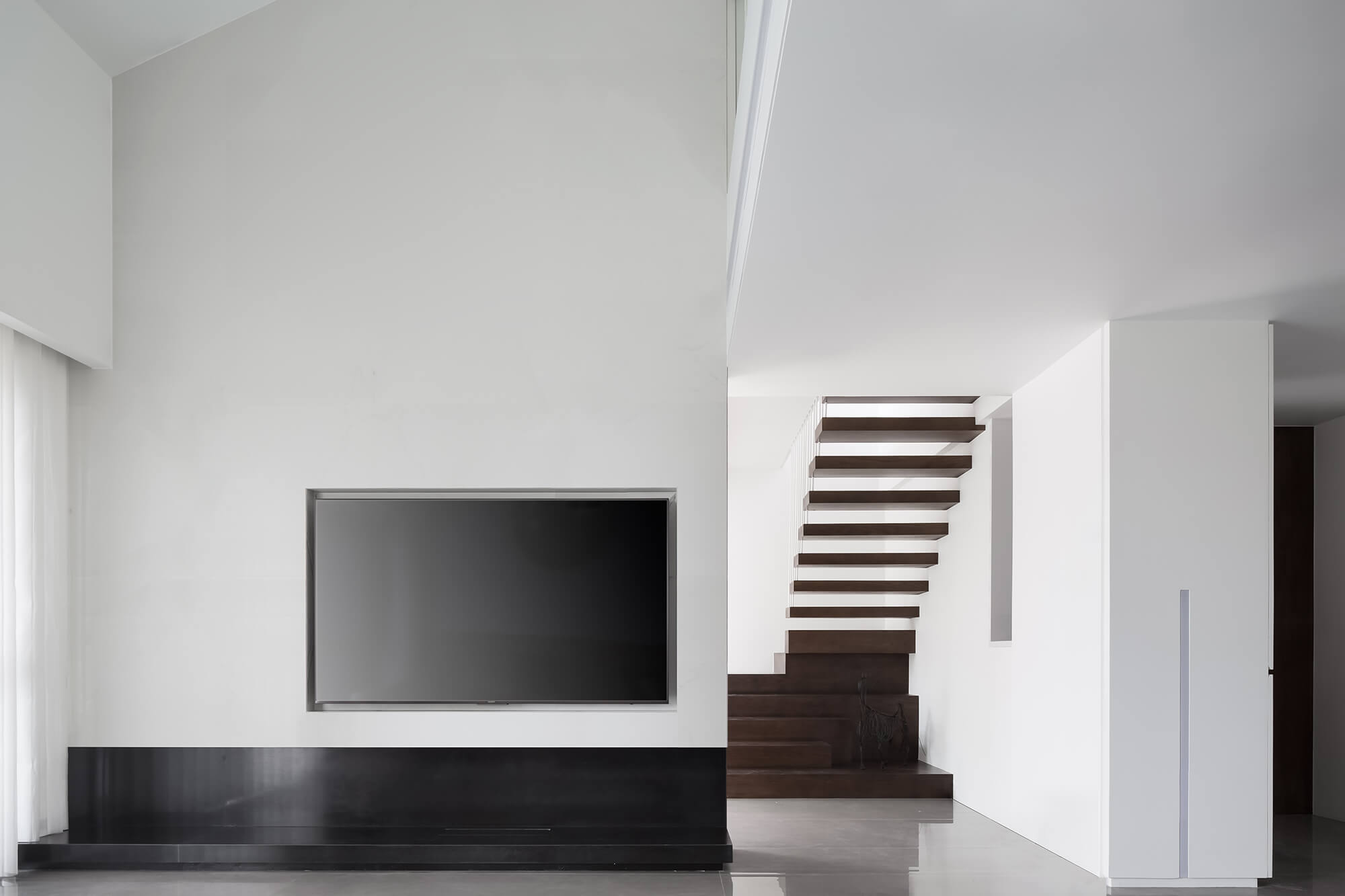 住宅空間,國內住宅設計,極簡主義,空中飛人,盒子元素,艾克建築設計