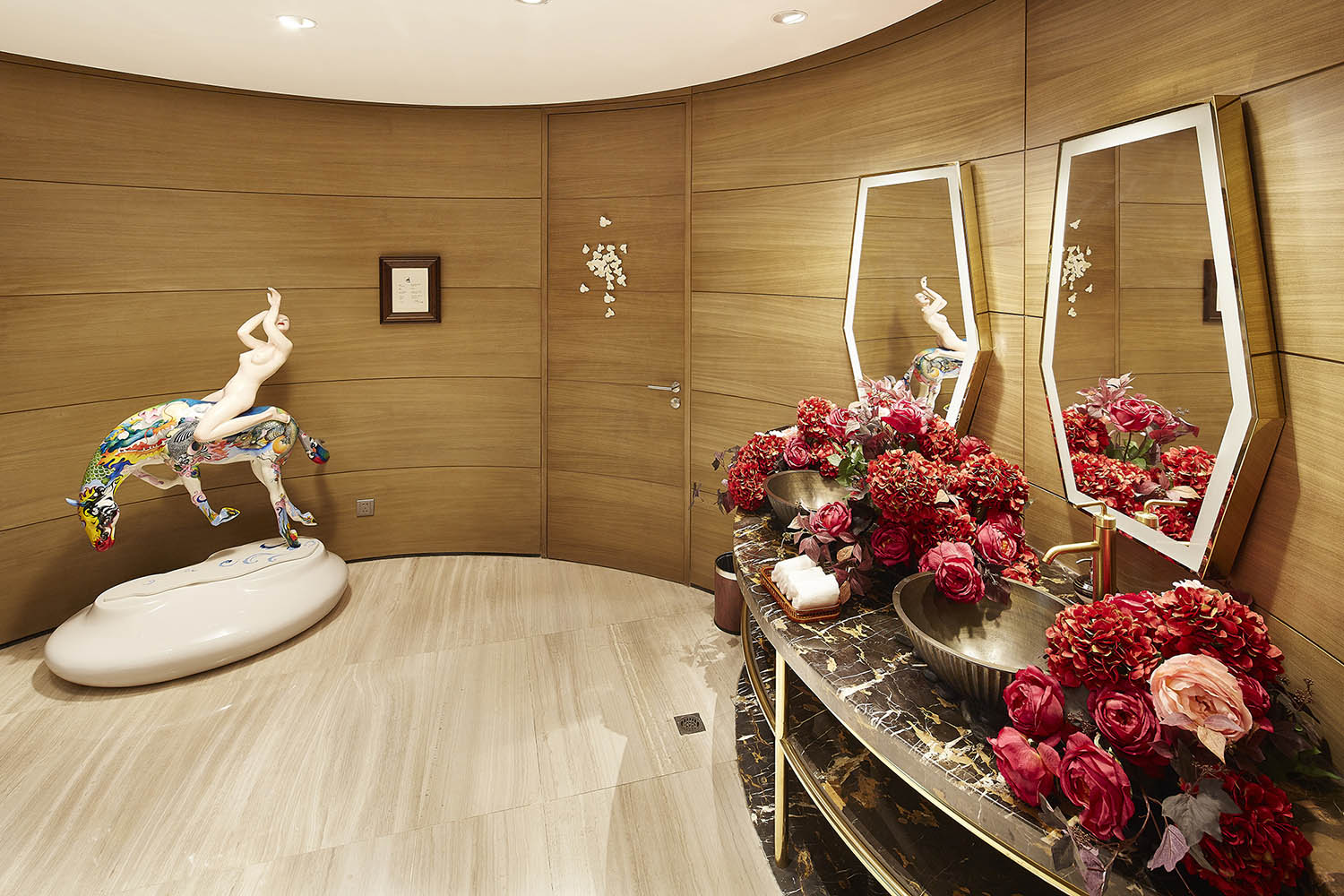 十上建築,機場候機廳設計,候機廳設計,私人機場候機廳,華龍私人飛機候機廳