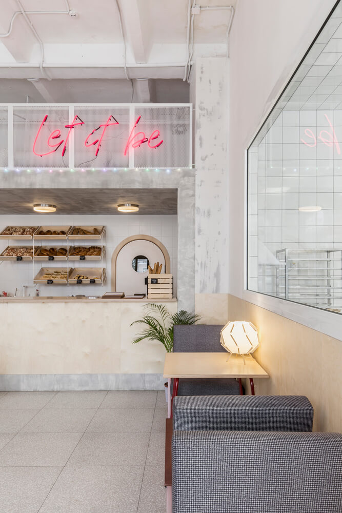 餐飲空間，國外餐飲空間設計，白俄羅斯，麵包店，Let it be，定製，低調內斂