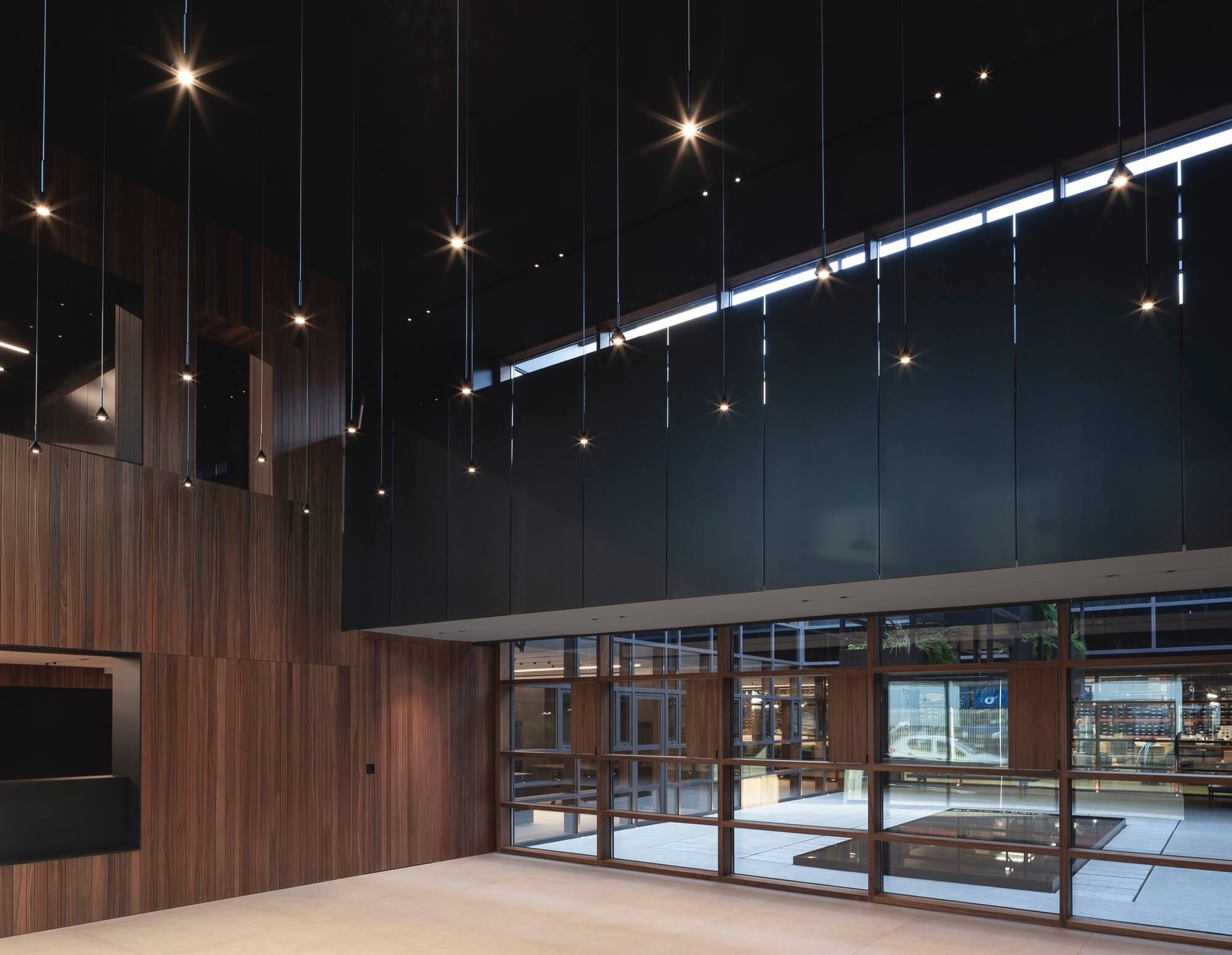 辦公空間，工業風，複合空間，西班牙，Francesc Rife