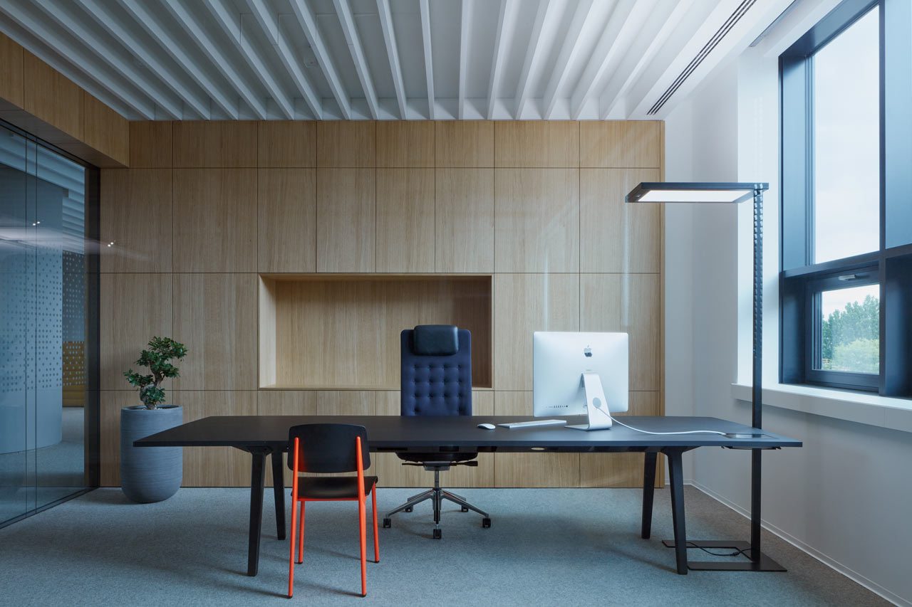 辦公設計,國外辦公設計,現代辦公空間,現代風格,LUCRON辦公室