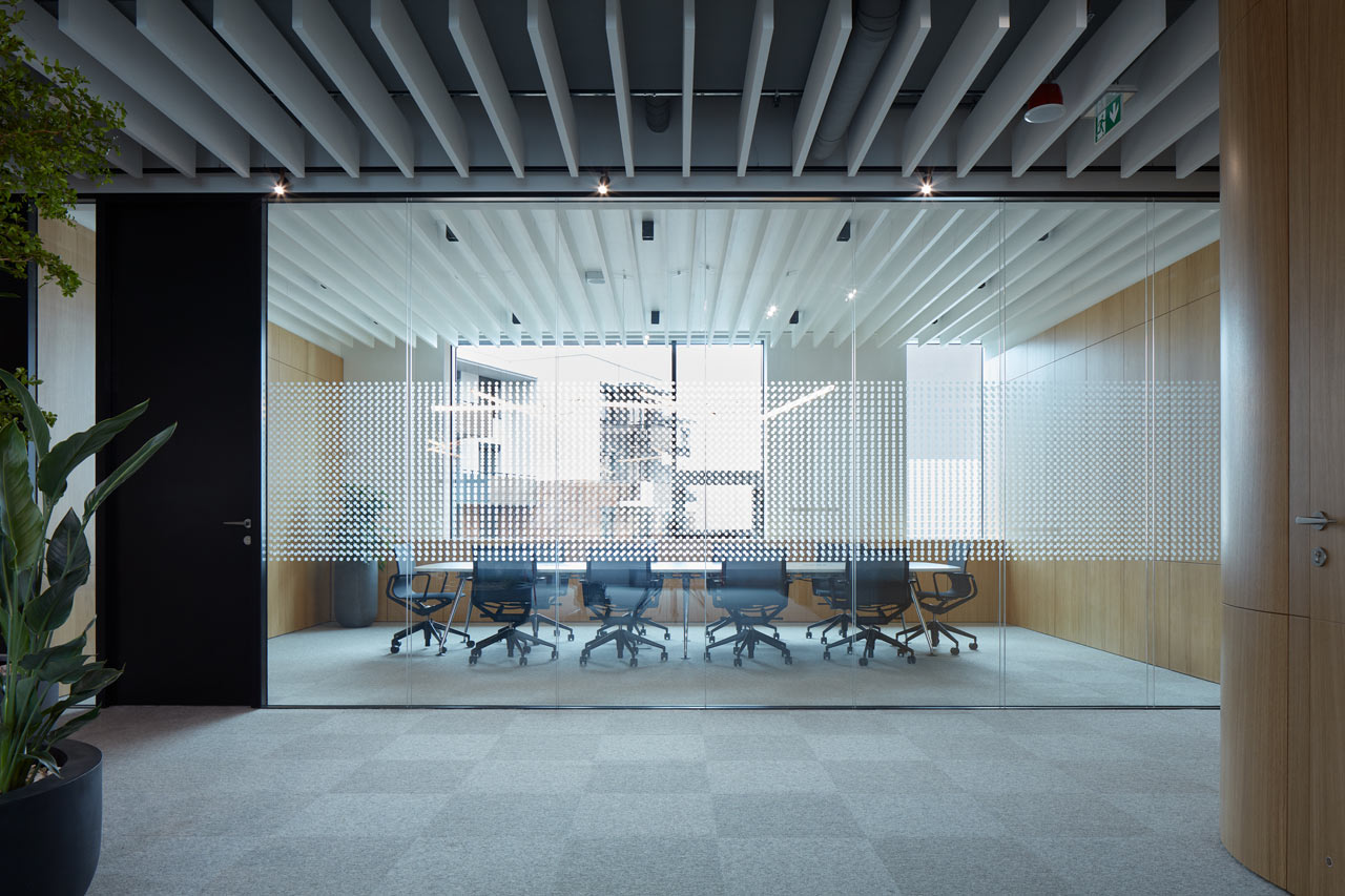 辦公設計,國外辦公設計,現代辦公空間,現代風格,LUCRON辦公室