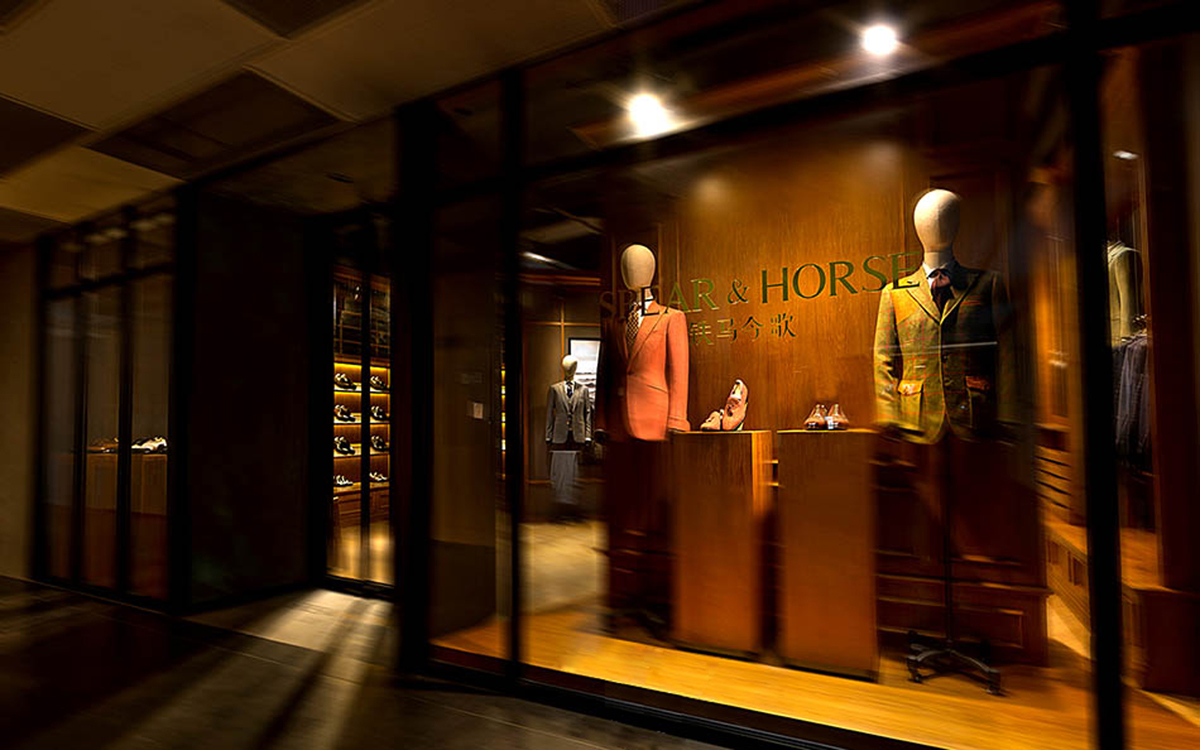 鐵馬今歌西服定製服裝店,服裝店設計,鼎點室內設計,深圳設計,T-PARK深港影視創意園