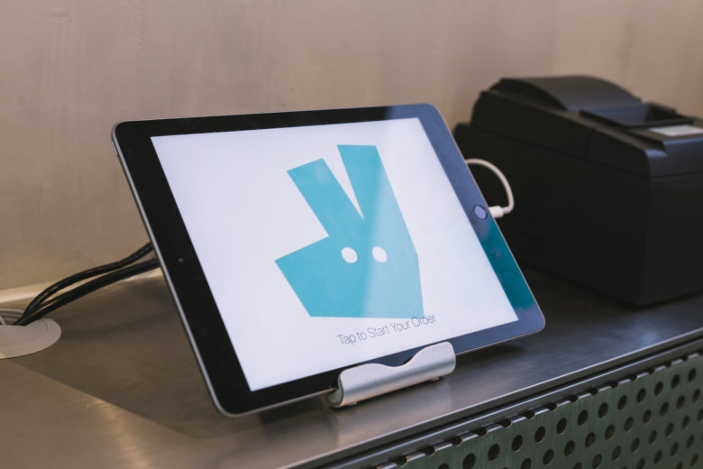 餐飲空間,外賣平台線下店,新零售,香港,Deliveroo,戶戶送