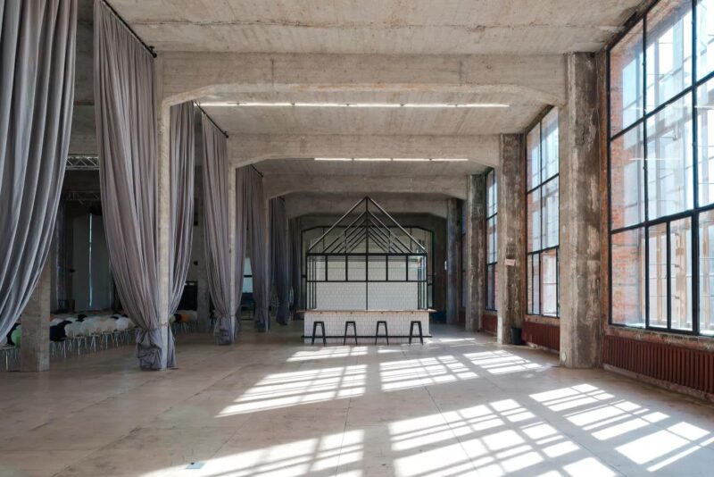 25個廢舊建築廠房改造創意設計