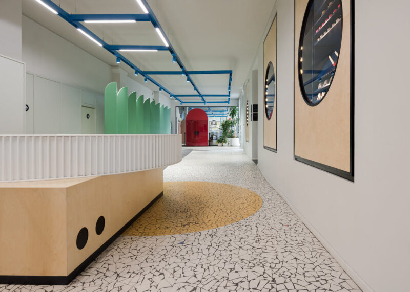 FORM | 莫斯科Detsky mir兒童零售商辦公室